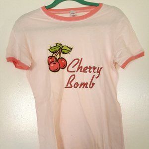 CHERRY BOMB Shirt XL Tee T-Shirt SEXY PIN UP Cheesecake pink / white s/s NEW
